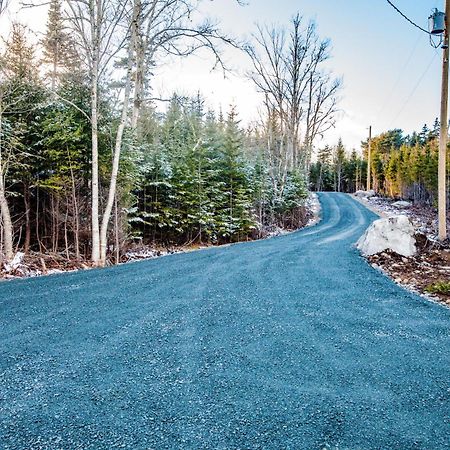 New English Point Oceanfront Living With Hot Tub Apartment Head of Jeddore Bagian luar foto